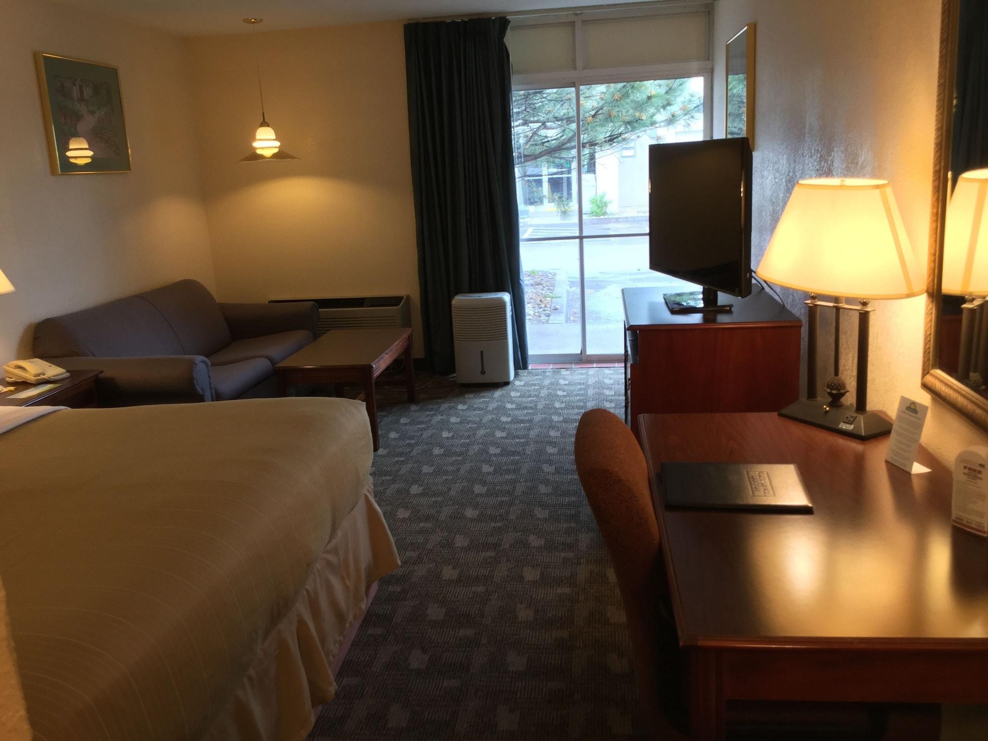 Days Inn By Wyndham Grand Island I-80 Доніфен Екстер'єр фото