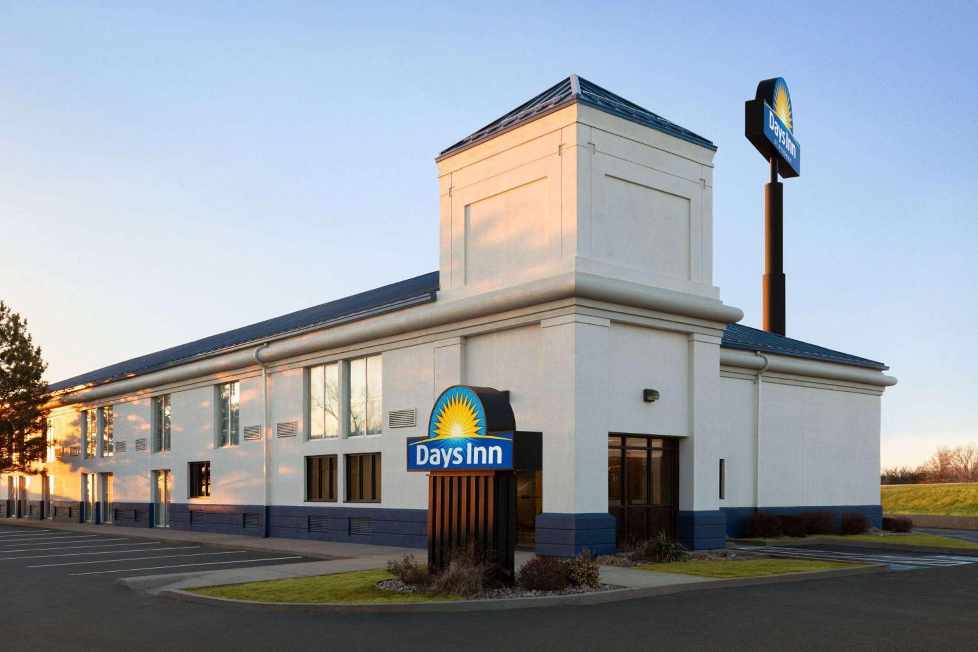 Days Inn By Wyndham Grand Island I-80 Доніфен Екстер'єр фото