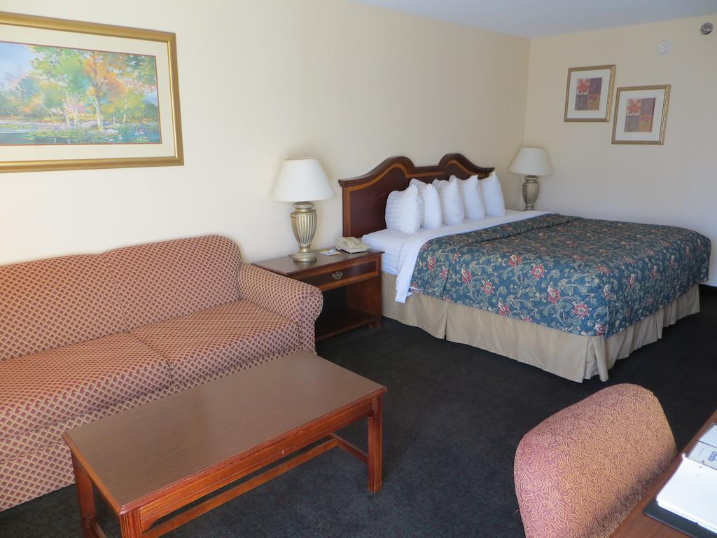 Days Inn By Wyndham Grand Island I-80 Доніфен Екстер'єр фото